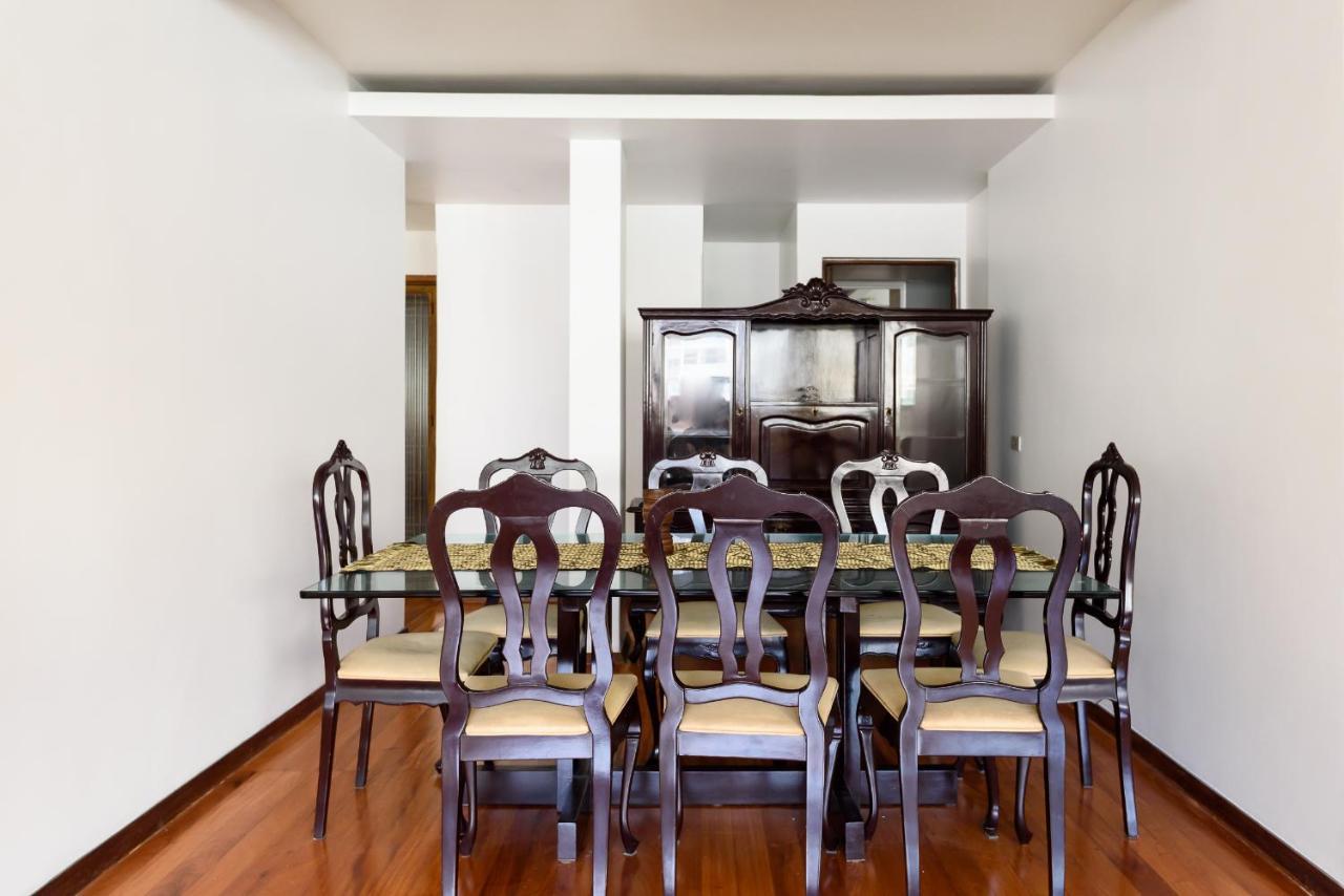 Апартаменти Copacabana House - 270 Metros Quadrados Ріо-де-Жанейро Екстер'єр фото